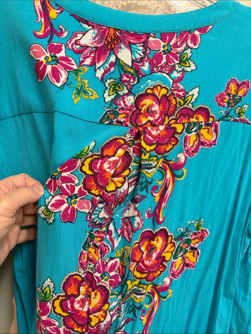 Turquoise Hawaiian Floral Print Tunic - Picture 6 of 10